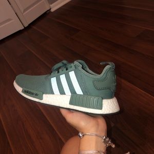 adidas NMDS (olive green)